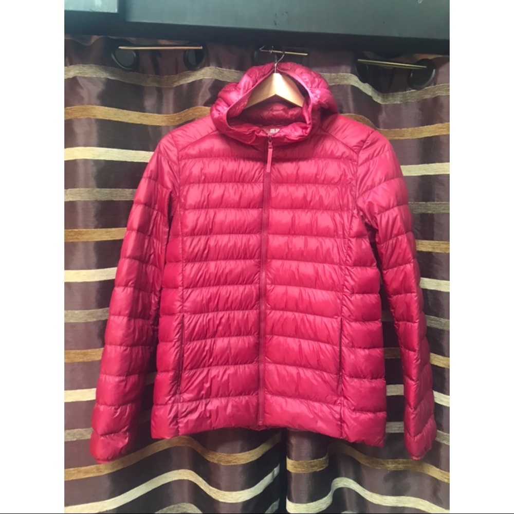 Uniqlo puffer hoodie in deep pink